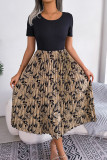 Floral Printed Pleated Midi Dress