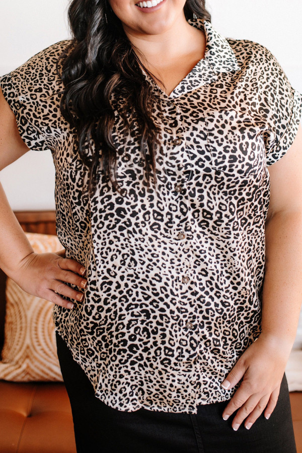 Plus Size Leopard Print Short Sleeves Shirt
