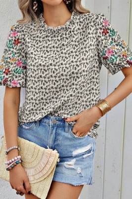 Frilled Collar Embroidery Floral Sleeves Blouse