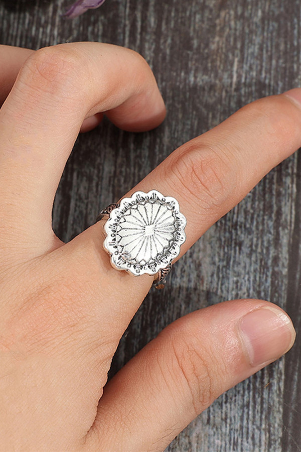 Bohemia Flower Alloy Ring
