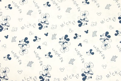 Space Mission Cotton Fabric BTY 1 Yard Mickey /& Donald Race to Space