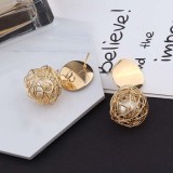 Popular Hollow Earing Cheapest Gold Eardrop Temperament Woven Ball Pearl Earrings