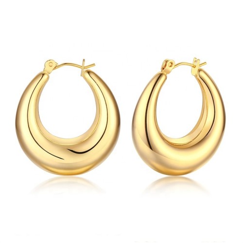 French Metal Style Crescent Shaped Hollow Earrings Fashionable Titanium Steel Huggie Hoop Earrings