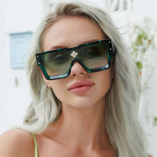 2022 Fashion One-Piece Large Frame Men'S And Women'S Square Sunglasses