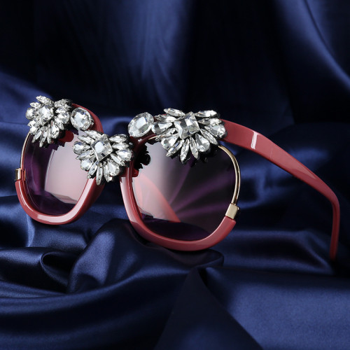 Trendy Large Frame Handmade Glasses Crystal Ladies Sunglasses With Diamond