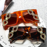 New Large Frame Retro Diamond Luxury Rhinestone Sunglasses Personality Ladies Glasses