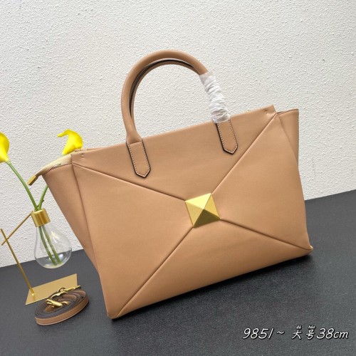 valentino_11_handbag_123_hl_20220602_a_6_1 fashion designer replica luxury AA quality handbag