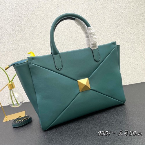 valentino_11_handbag_123_hl_20220602_a_5_1 fashion designer replica luxury AA quality handbag