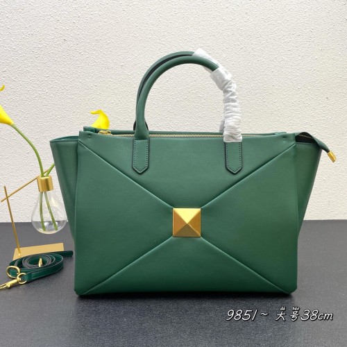 valentino_11_handbag_123_hl_20220602_a_3_1 fashion designer replica luxury AA quality handbag