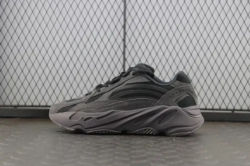 Adidas Yeezy Boost 700 V2 Vanta