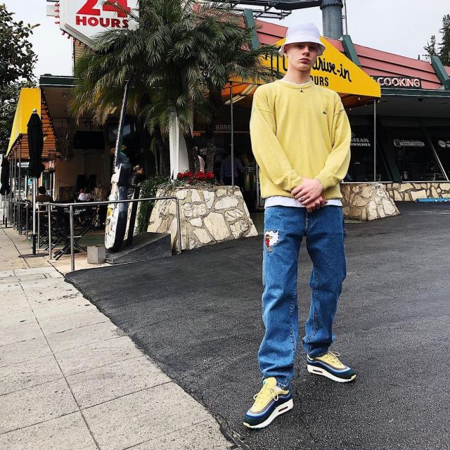 sean wotherspoon cargo pants