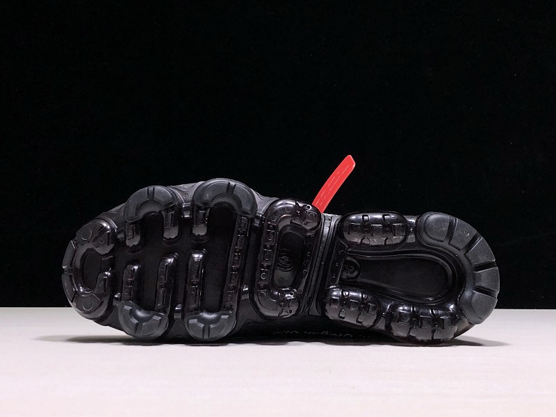 bottom of off white vapormax