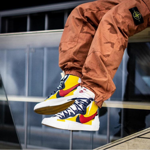 Sacai snow beach online