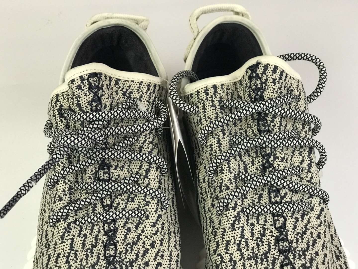 yeezy turtle dove front