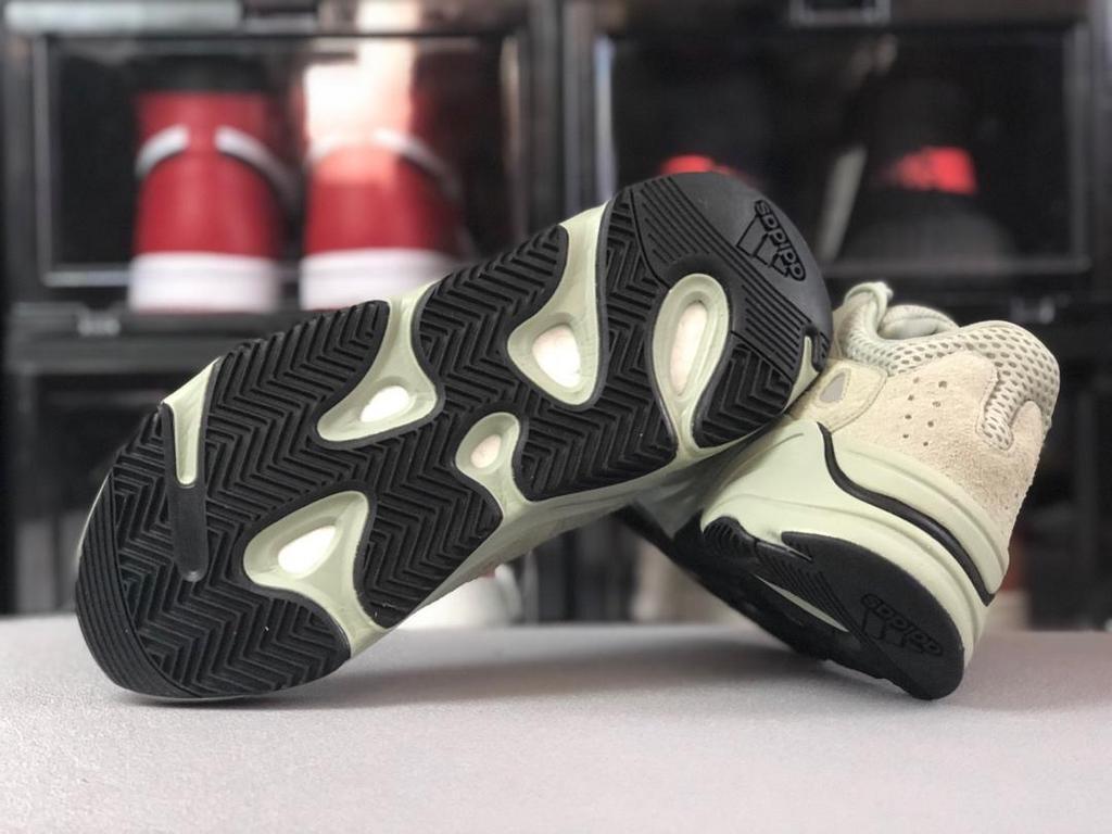 Adidas Yeezy Boost 700 Salt - www.flamsneaker.com