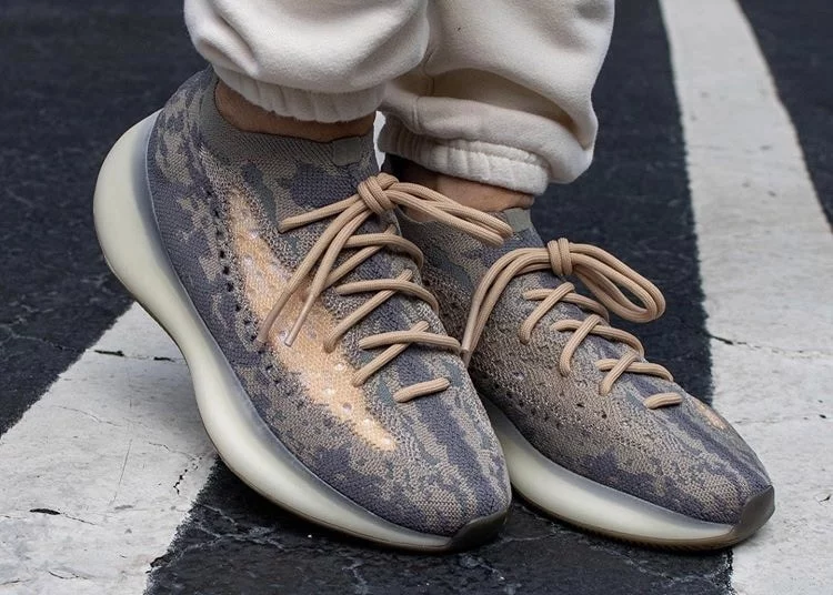 Adidas yeezy on sale 380 mist reflective