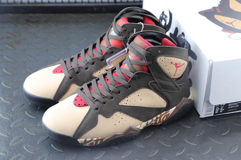 retro 7 shimmer