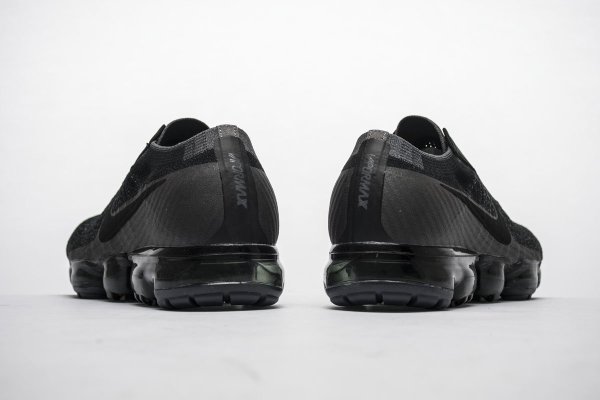 nike vapormax x cdg
