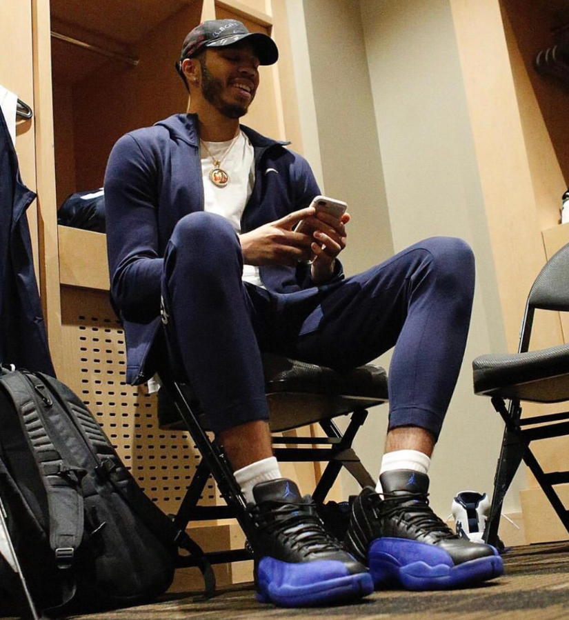 retro 12 black royal