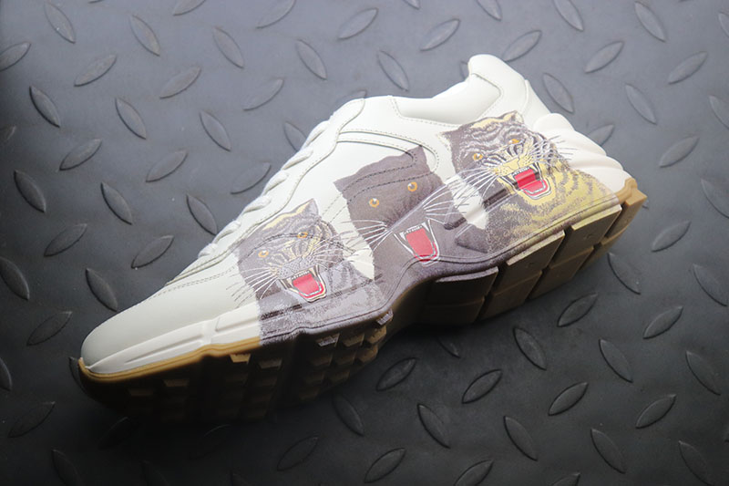 men's rhyton leather sneaker with wave