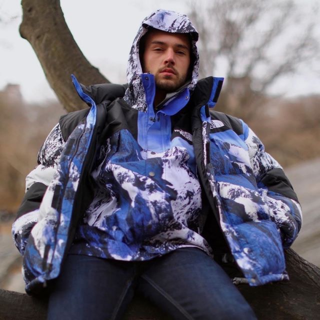 The north face x supreme mountain jacket deals