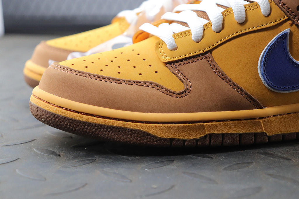 Nike Dunk Low Premium SB New Castle - www.flamsneaker.com
