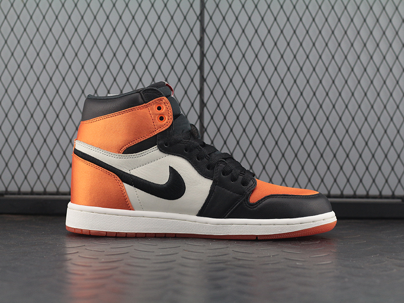 Jordan 1 Retro High Satin Shattered 