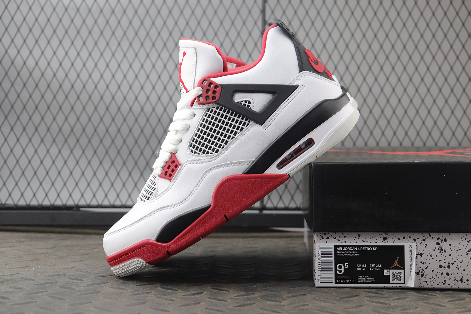 Nike Air Jordan 4 Fire Red Gr 43 | Comprare su Ricardo