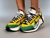 Nike Vaporwaffle sacai Tour Yellow Stadium Green