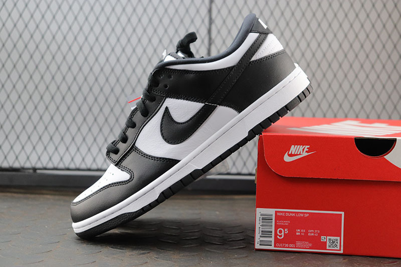 nike dunk retro low black white