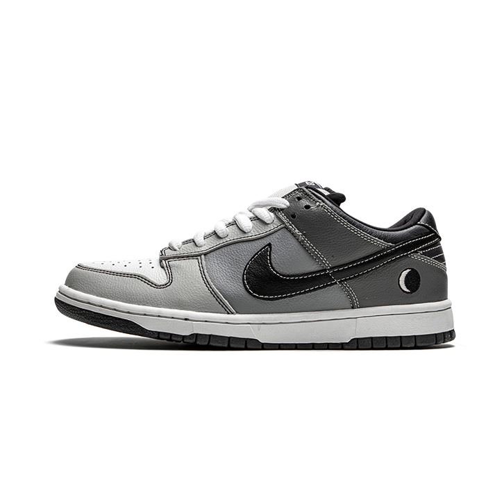 Nike SB Dunk Low Lunar Eclipse (West 