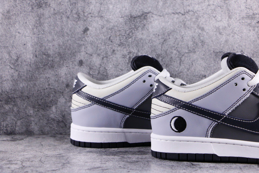 nike dunk eclipse