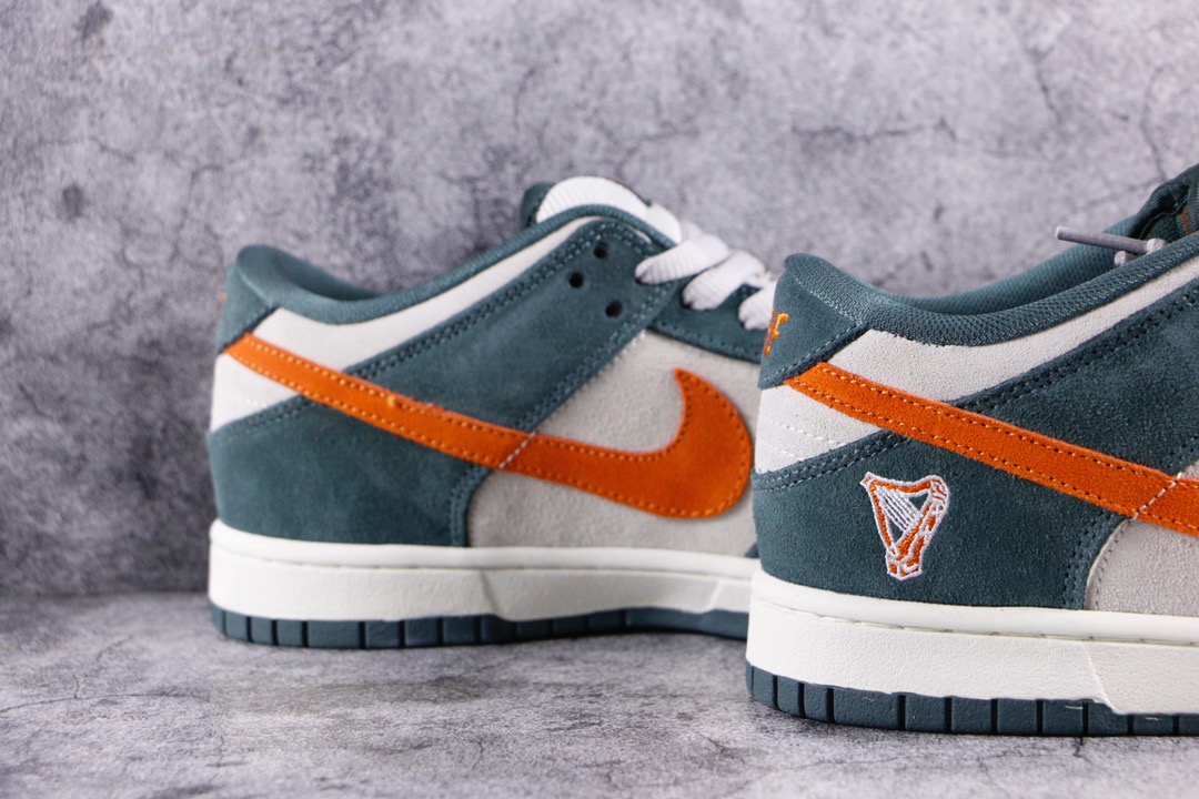 sb dunk eire