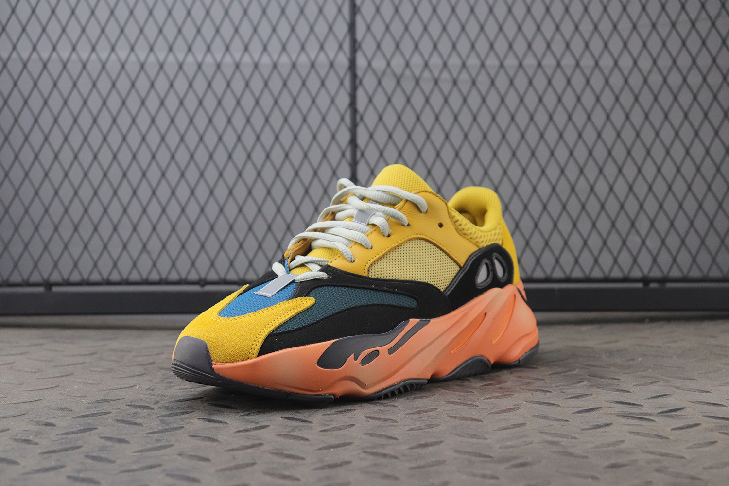 adidas Yeezy Boost 700 Sun - www.flamsneaker.com