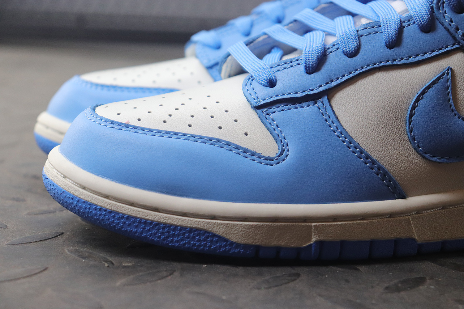 Nike Dunk Low Coast (Women Size!!) - www.flamsneaker.com