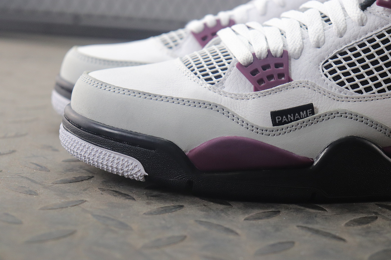 paris saint germain x air jordan men's 4 retro bordeaux