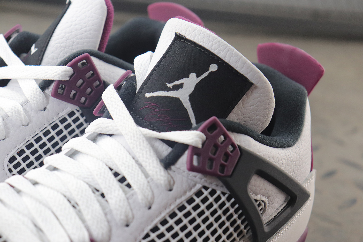 paris saint germain x air jordan men's 4 retro bordeaux
