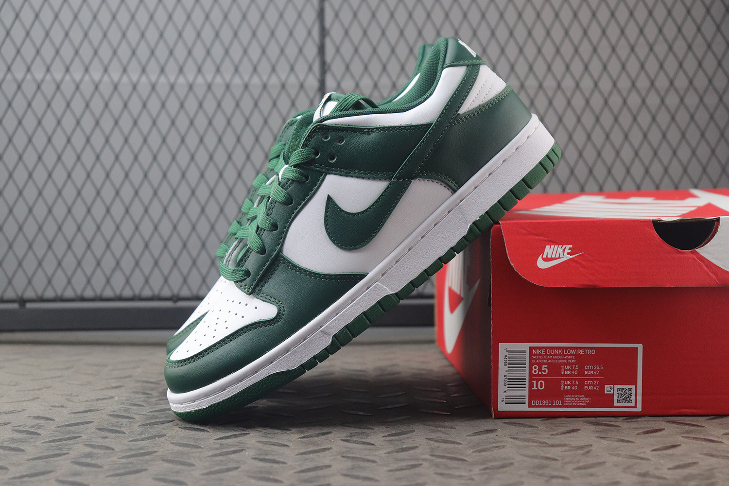 nike tiempo green white