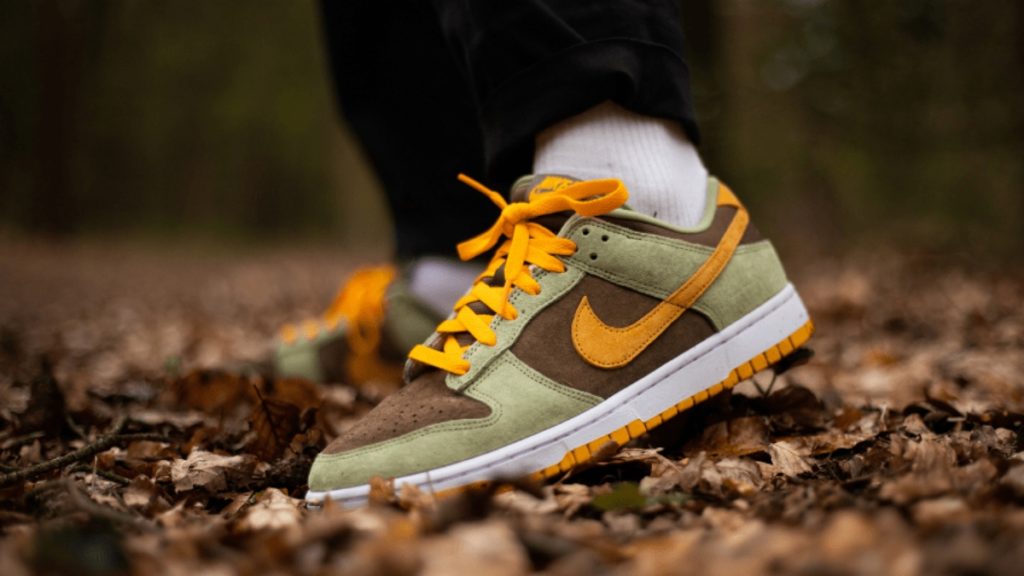 nike dunk olive brown