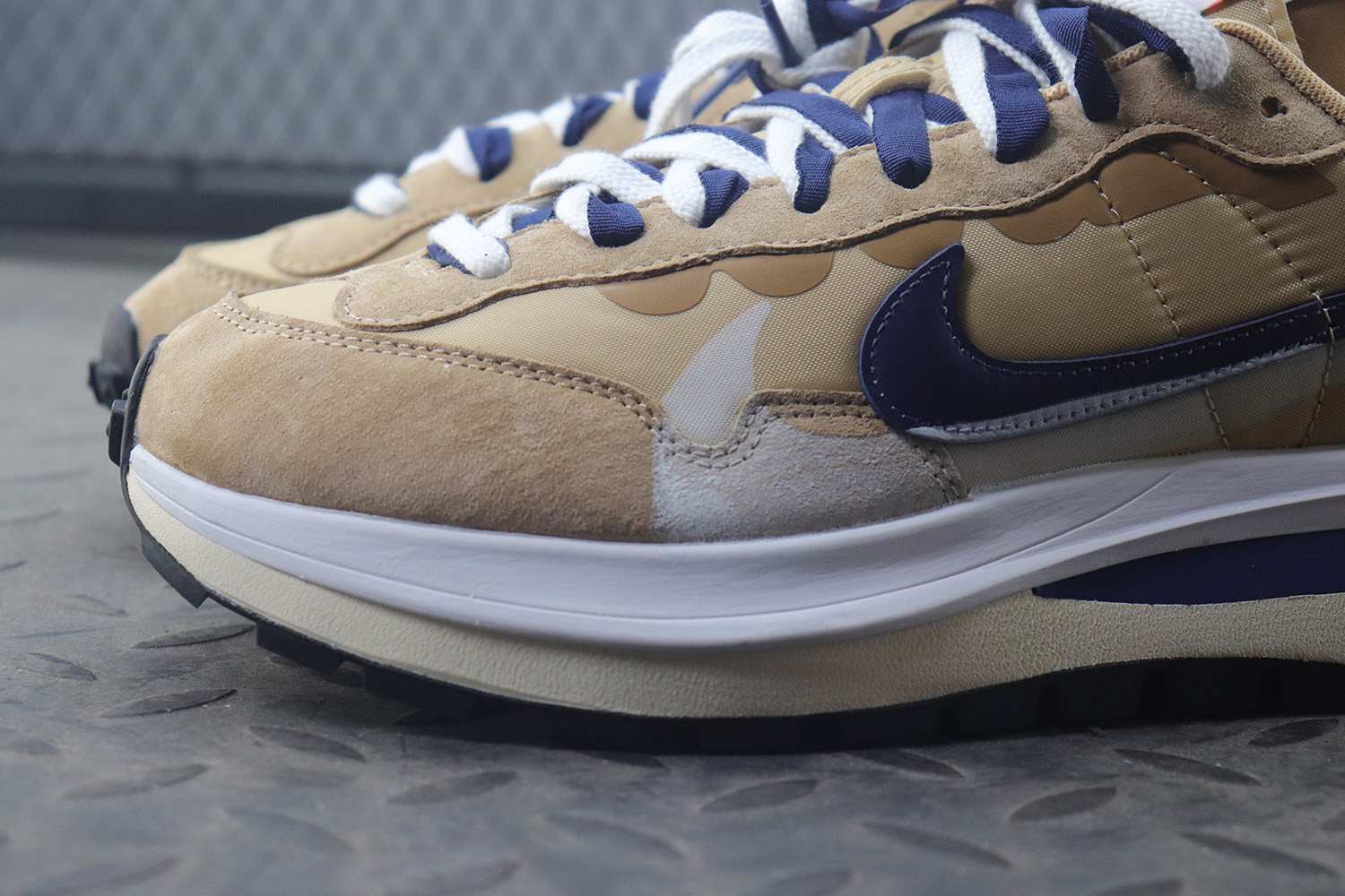 Nike Vaporwaffle sacai Sesame Blue Void - www.flamsneaker.com