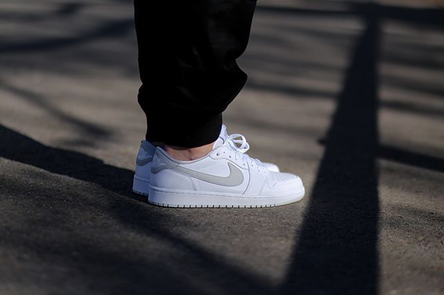 Air Jordan 1 Low White Wolf Grey Women Size M Flamsneaker Com Air Jordan 1 Low White Wolf Grey Women Size M Flamsneaker Com