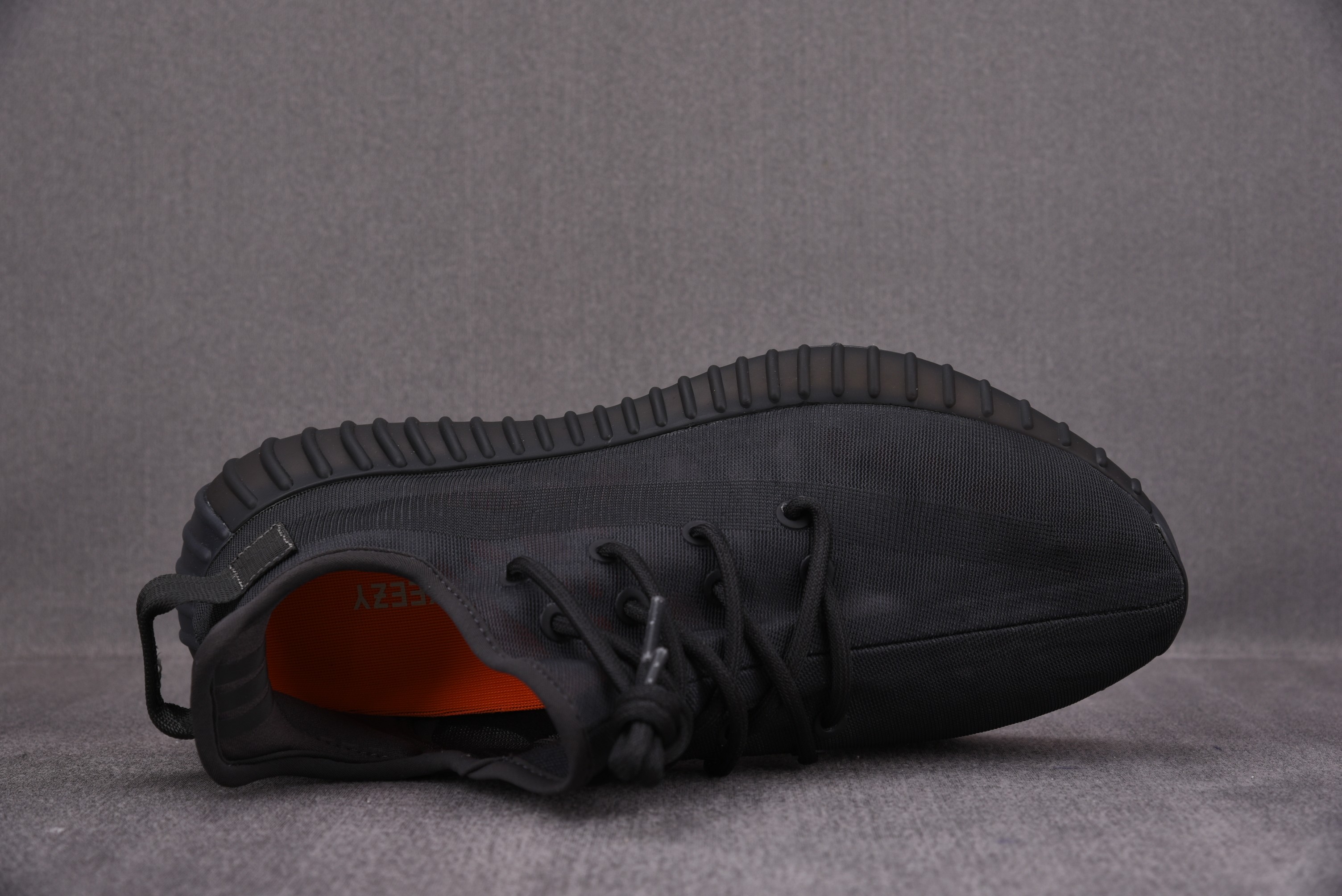 yeezy mono cinder yeezy mono cinder