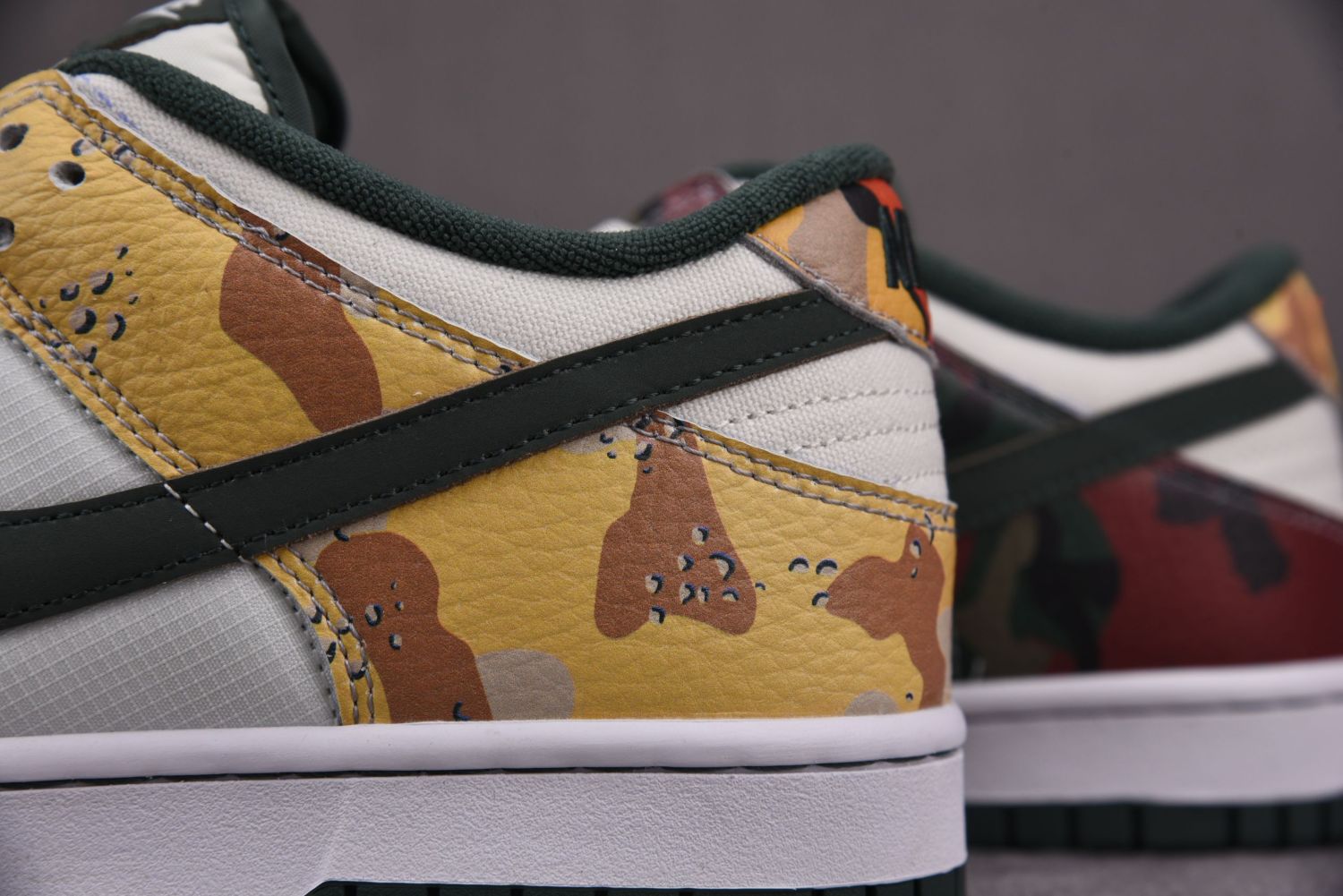 dunk sail camo
