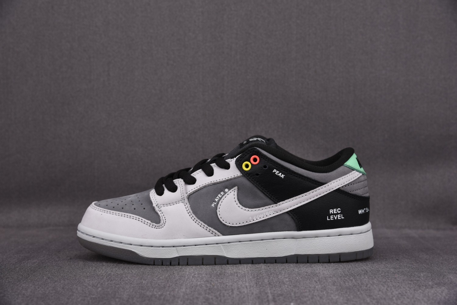 nike sb dunk low vx1000 where to buy