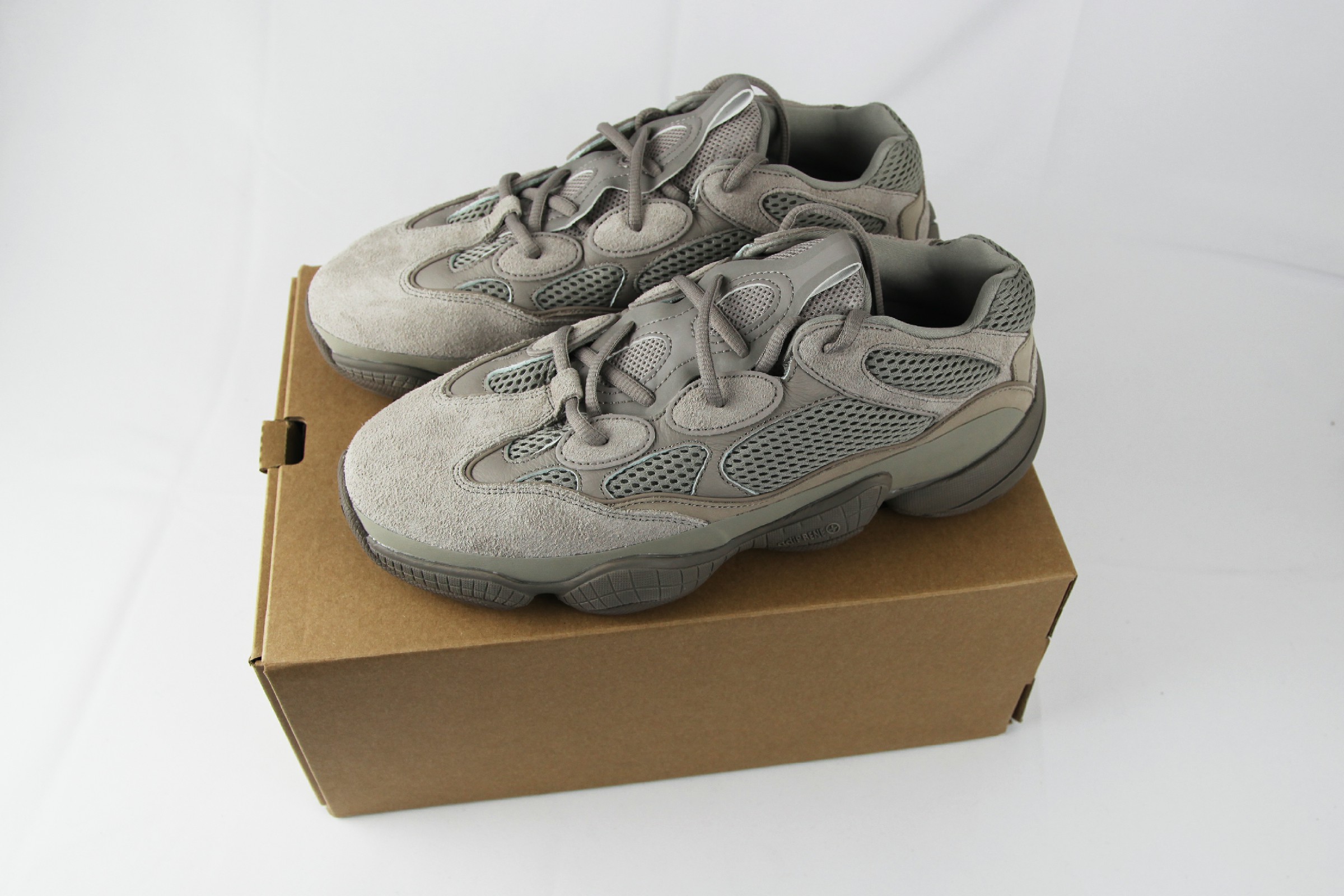 yeezy grey 500