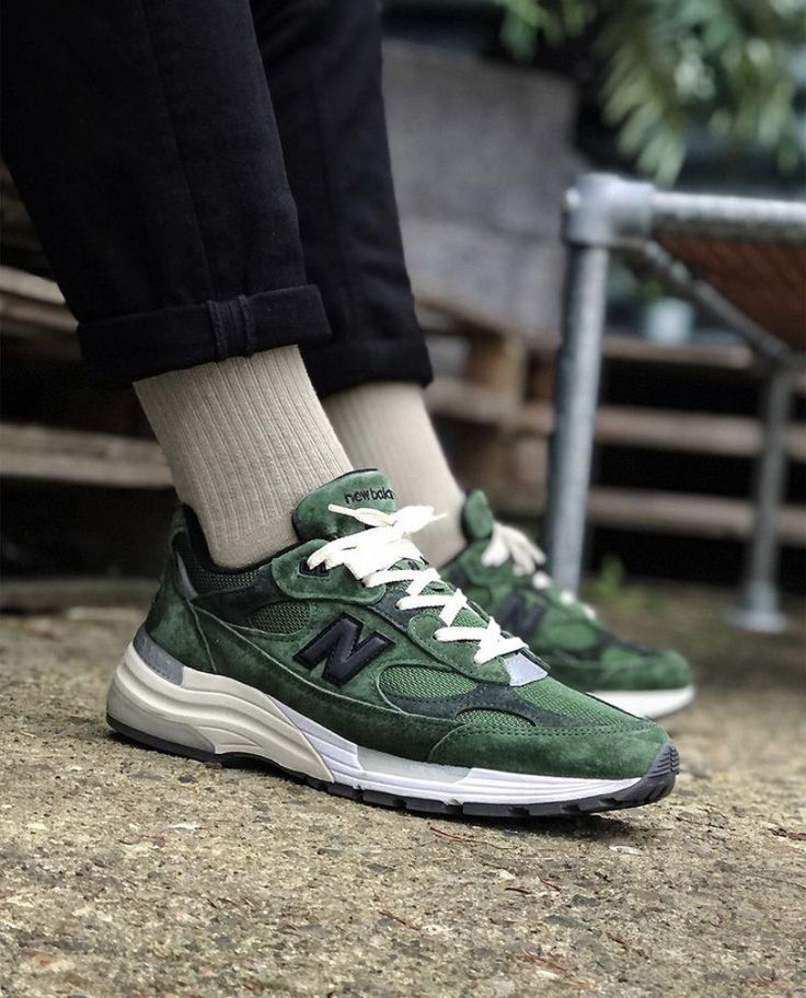 nb 992 green