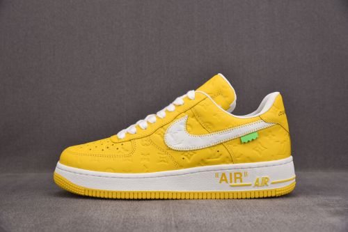 Nike Air Force 1 Low Louis Vuitton University Gold (Be careful about the size!!)