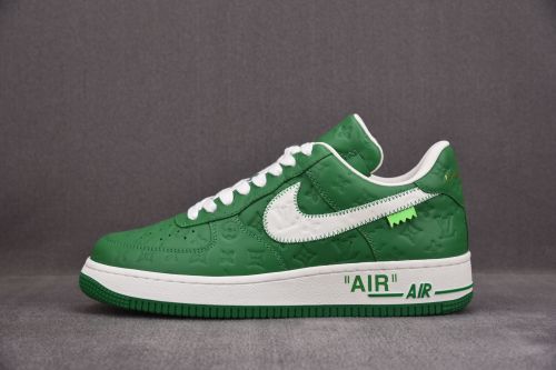 Nike Air Force 1 Low Louis Vuitton Pine Green (Be careful about the size!!)
