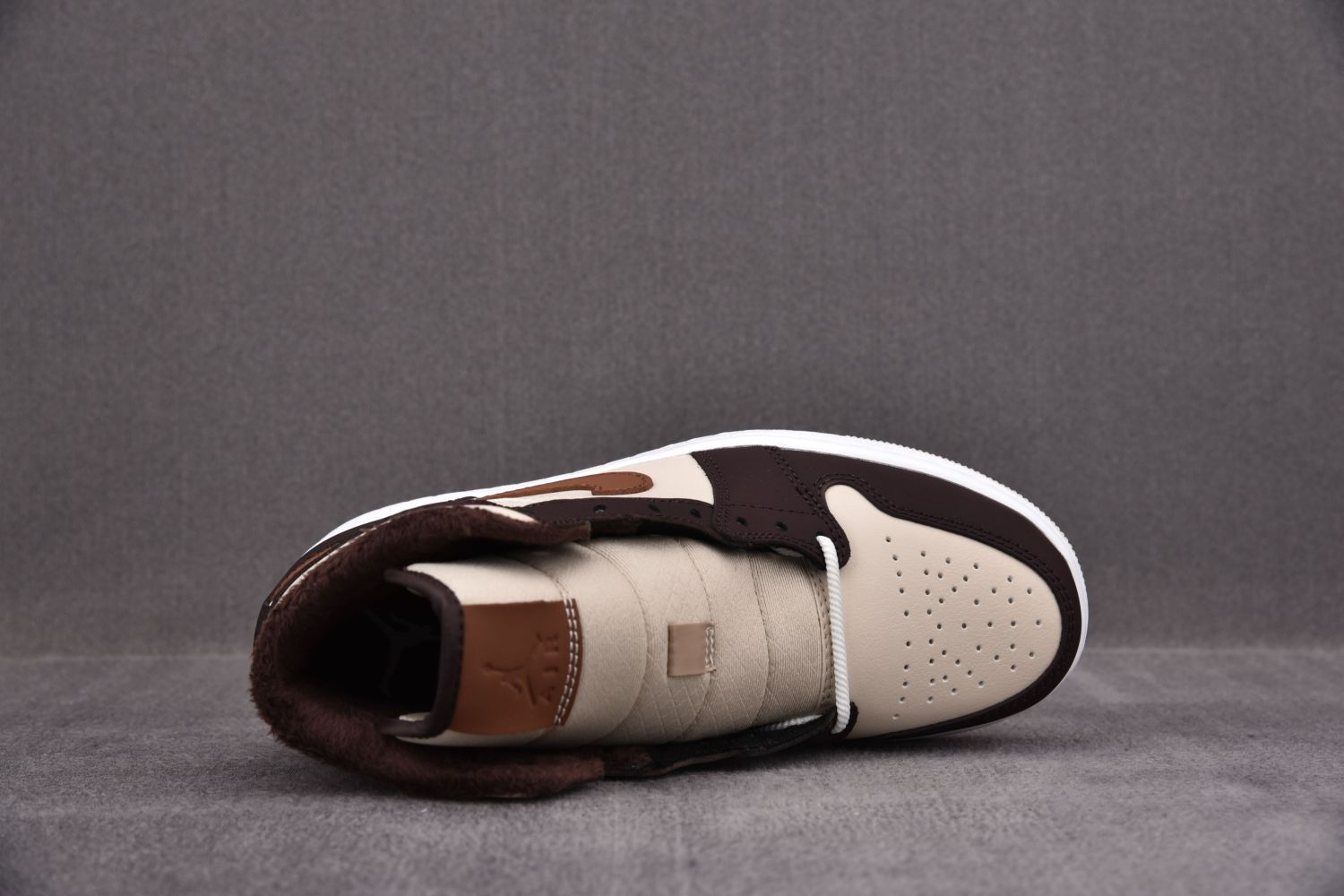 Oatmeal jordan 1s clearance