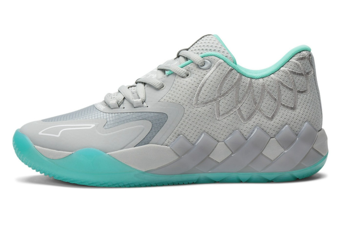 The low-top version officially debuts! PUMA MB.01 Lo New Color Exposure ...